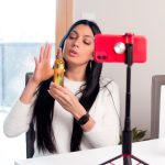 Influenszer-kultúra: befolyásolnak, de nem megbízhatóak